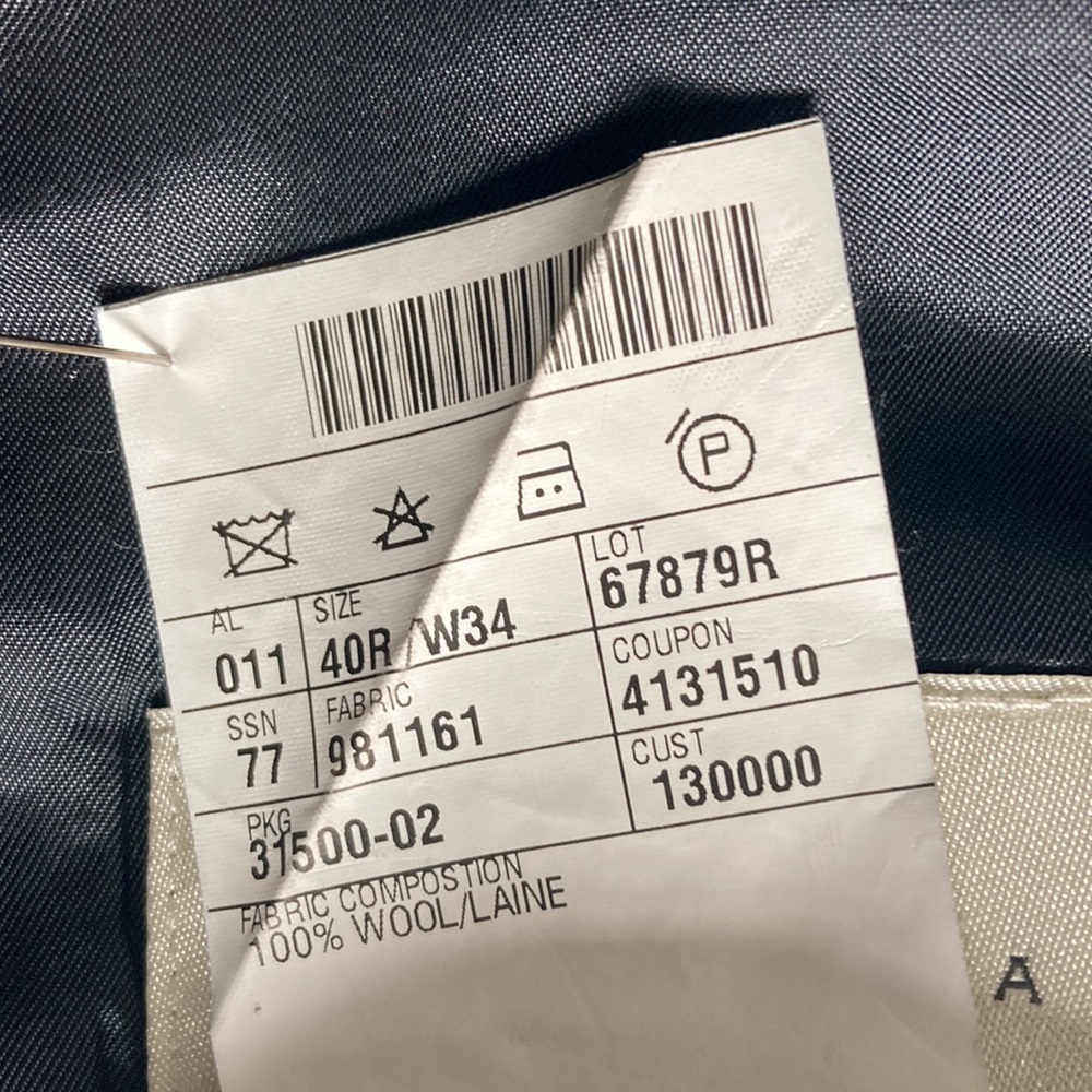 Joseph Abboud Tuxedo, Black, Single Breasted,40r,… - image 6